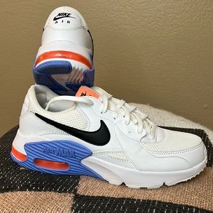 Women’s Nike Air Max Excee Coral